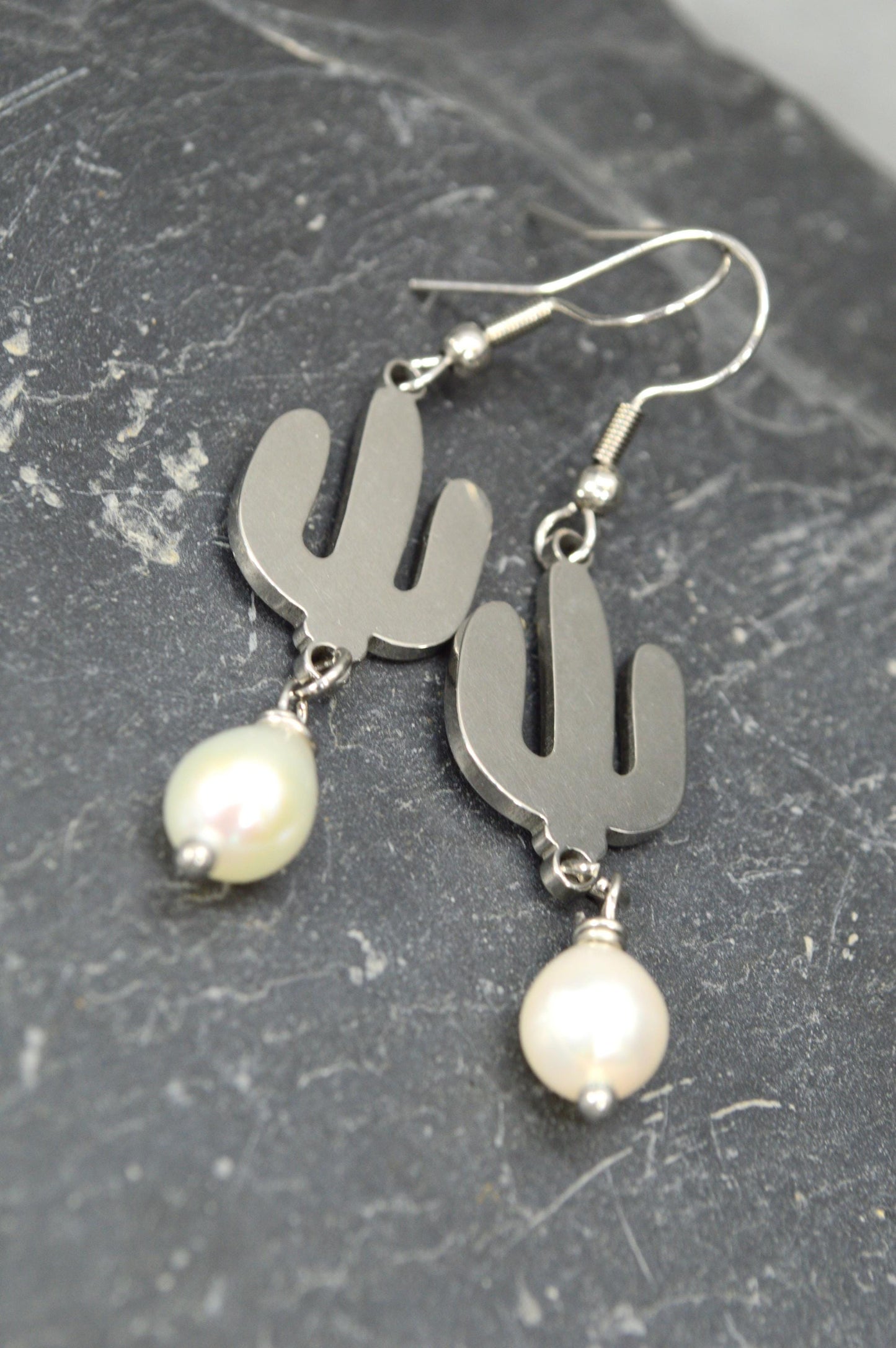 NEW *** Cactus Earrings with Freshwater Pearl Drops, Symbolic Desert-Inspired Jewelry by Estibela, Boho and Minimalist Styles , 4cm - 1.5"