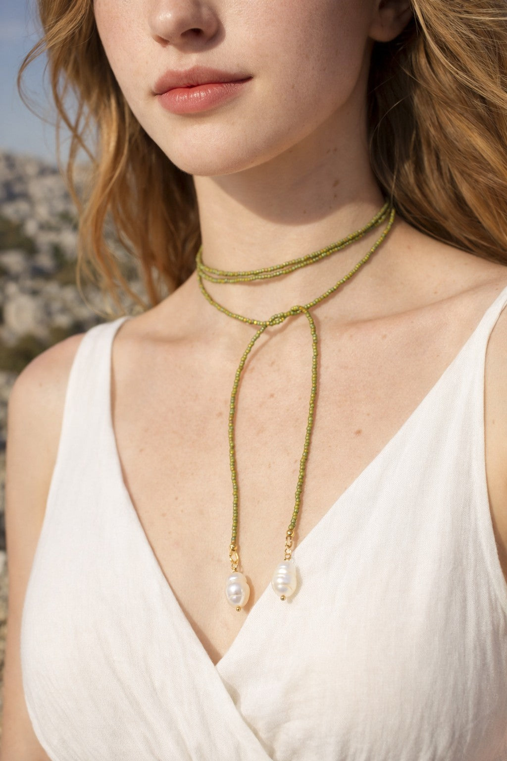 Olive Green Schmuckset – Perlen-Lariat-Halskette & Ohrringe
